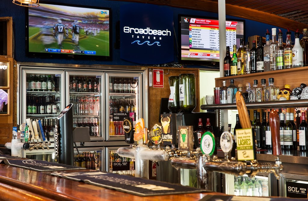 Broadbeach Tavern | lodging | Victoria Ave, Broadbeach QLD 4218, Australia | 0755384111 OR +61 7 5538 4111