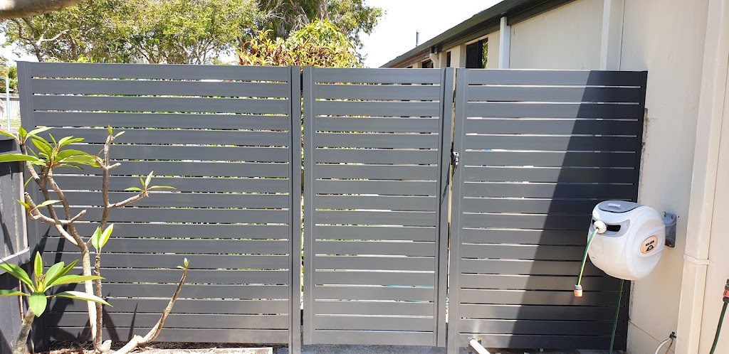 Contemporary Fencing | general contractor | 35 Kingston Ct, North Lakes QLD 4509, Australia | 0424533702 OR +61 424 533 702