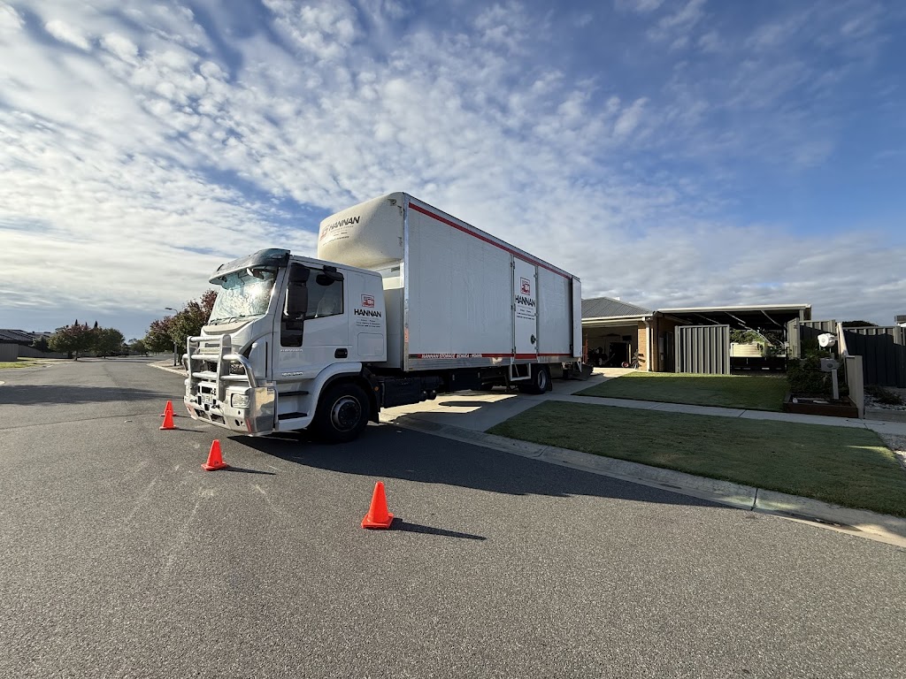 Hannan Removals | 20 Gove Dr, Moama NSW 2731, Australia | Phone: (03) 5482 3528