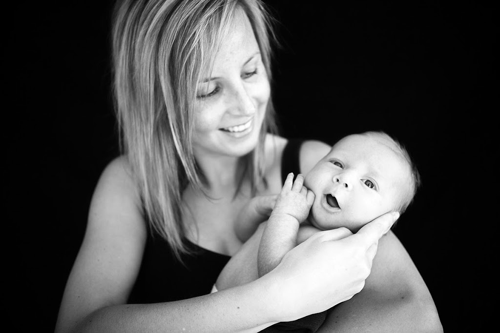 Melissa Montagliani Photography | 21 Emerald St, Orange NSW 2800, Australia | Phone: 0411 666 070