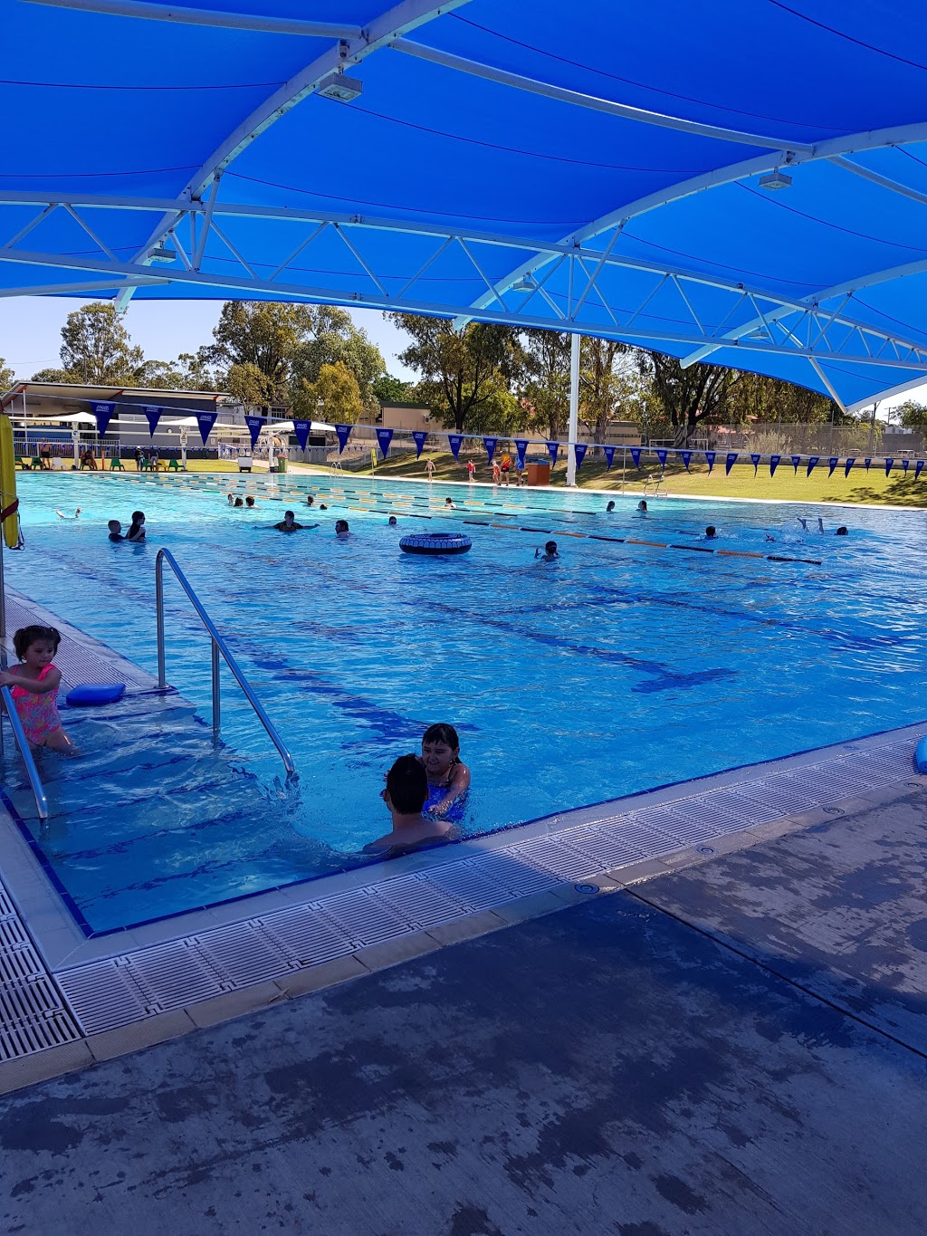 Gatton Swim Centre | 136 Spencer St, Gatton QLD 4343, Australia | Phone: (07) 5462 5103