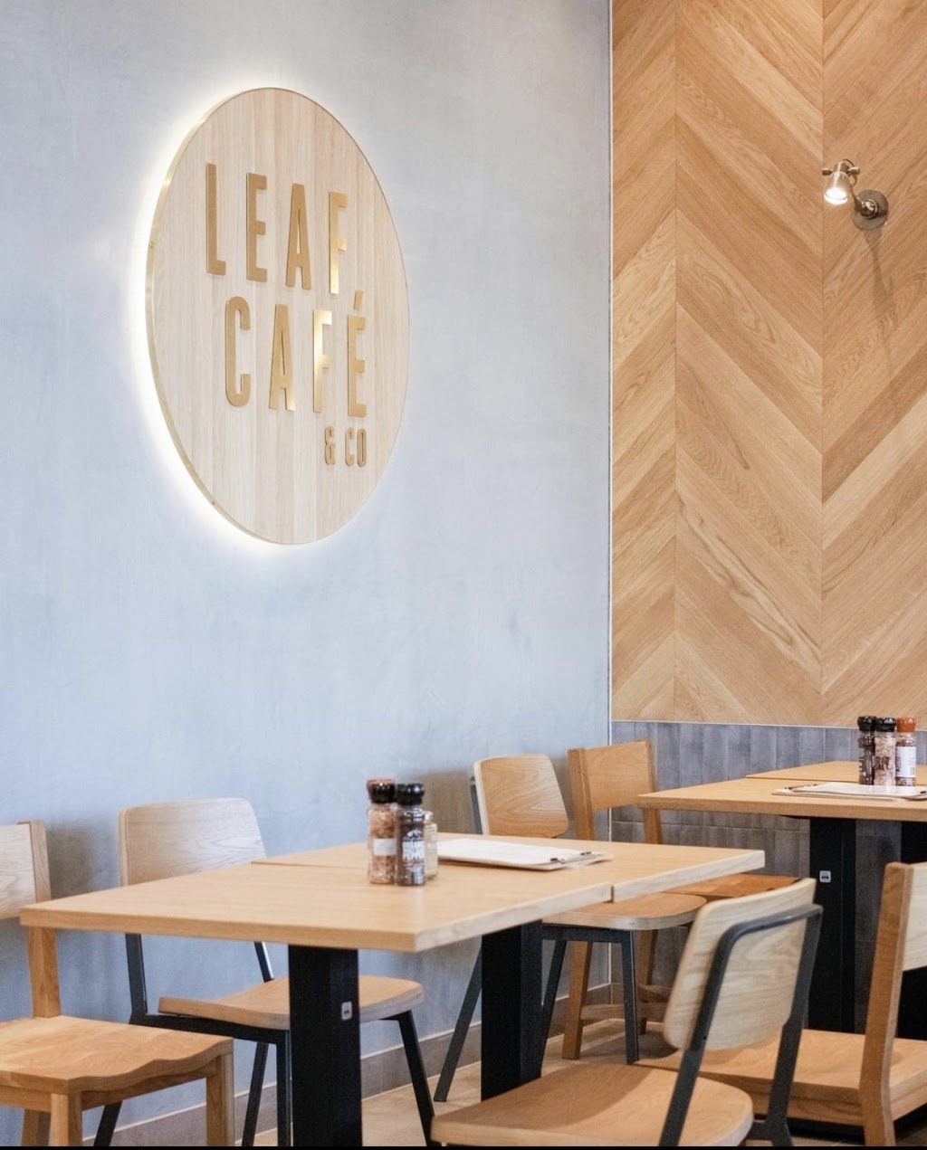 Leaf Cafe & Co Emerton Village | shopping mall | Shop 1/40 Jersey Rd, Emerton NSW 2770, Australia | 0286323408 OR +61 2 8632 3408