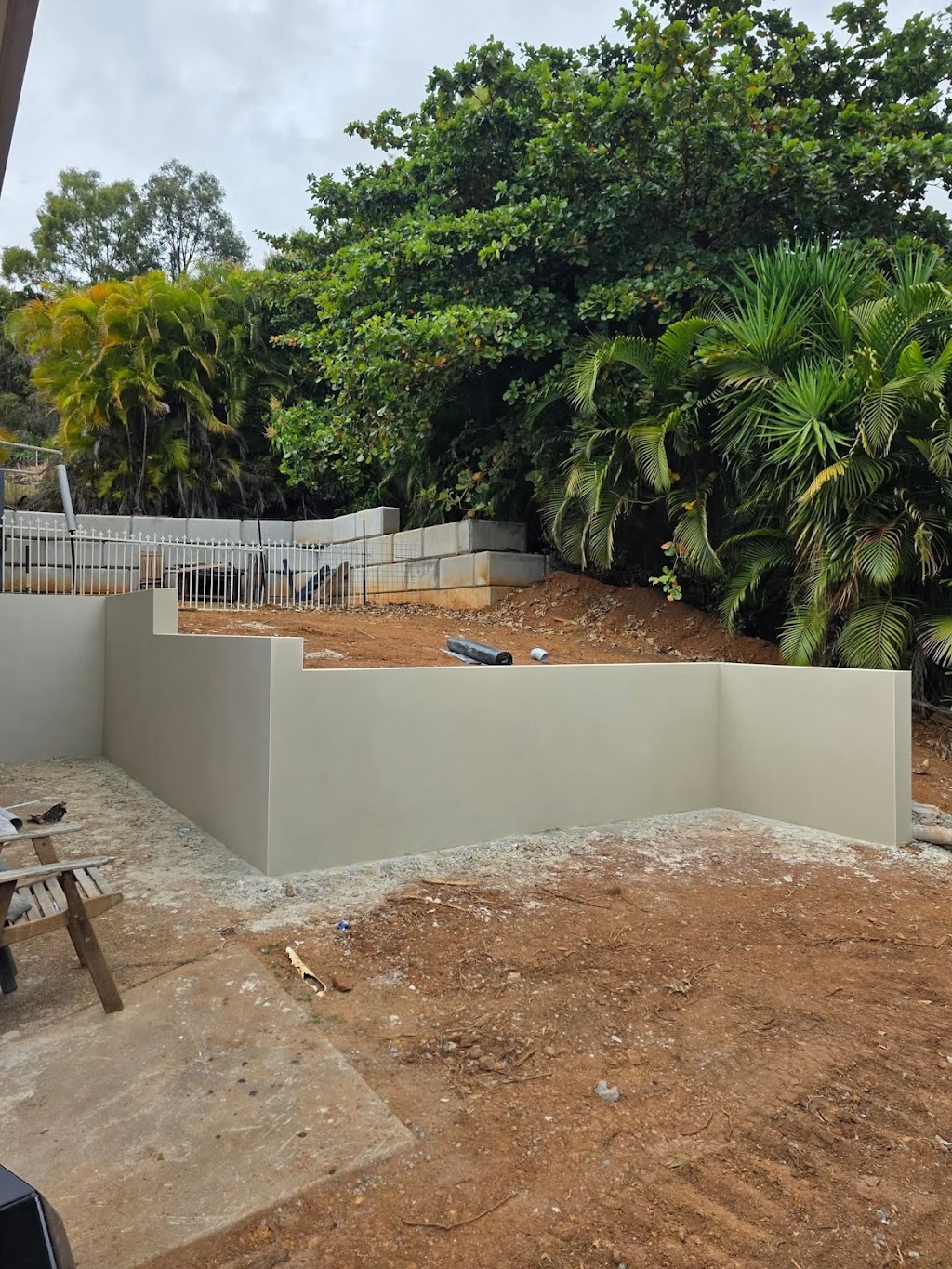 Solid Rendering | Neptune Ave, Lammermoor QLD 4703, Australia | Phone: 0402 721 845