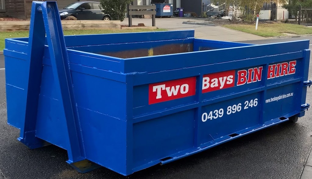 Two Bays Bin Hire | 14 Carbine Way, Mornington VIC 3931, Australia | Phone: 0439 896 246