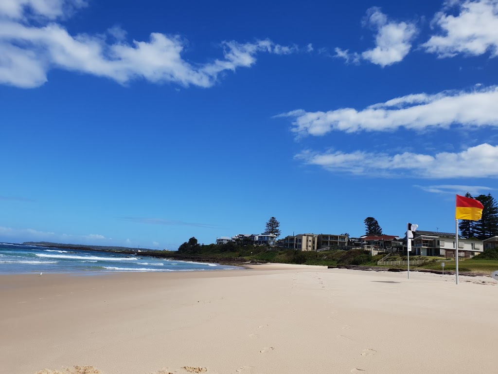 Shellharbour North Beach | Shellharbour NSW 2529, Australia | Phone: (02) 4296 6211