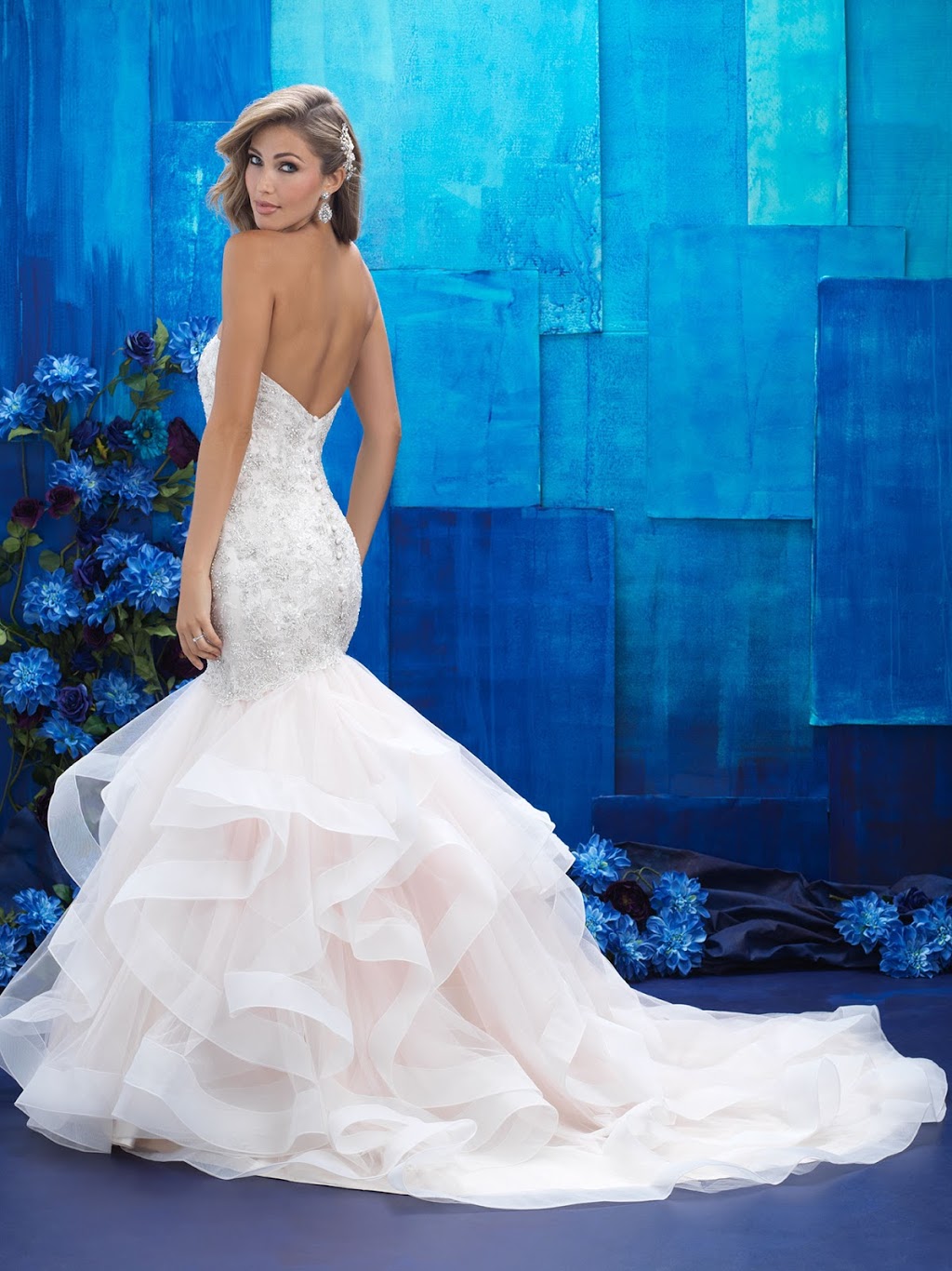 Bridal Affair International | clothing store | 392 Oxford St, Mount Hawthorn WA 6016, Australia | 0894438688 OR +61 8 9443 8688