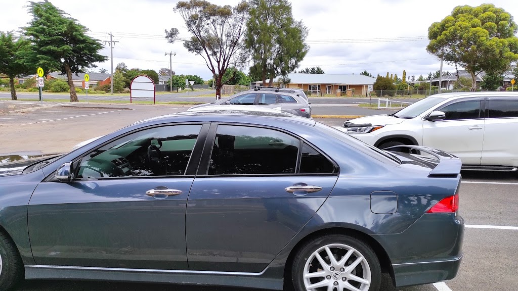 DT tint | car repair | 21 Farmington Rd, Cairnlea VIC 3023, Australia | 0401648625 OR +61 401 648 625