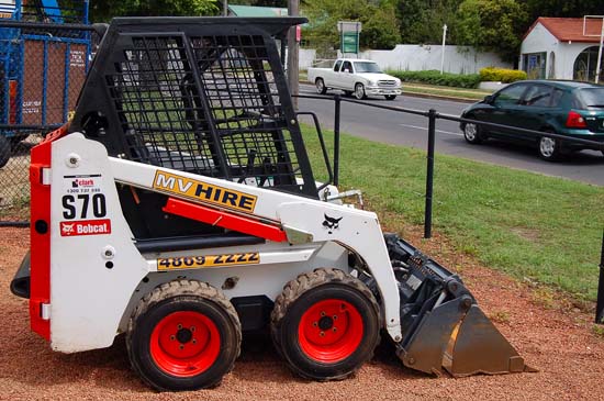 MV Hire | 170 Argyle St, Moss Vale NSW 2577, Australia | Phone: (02) 4869 2222