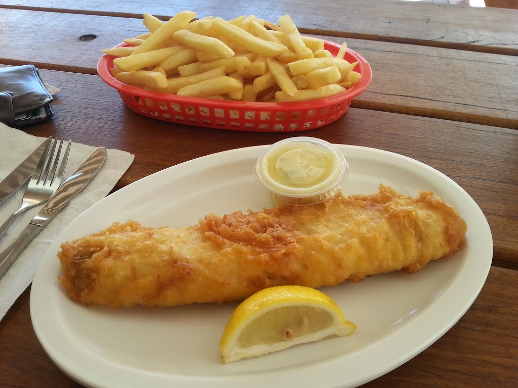 Aussie Bobs Fish & Chips | 2A Tomaree Rd, Shoal Bay NSW 2315, Australia | Phone: (02) 4984 1591