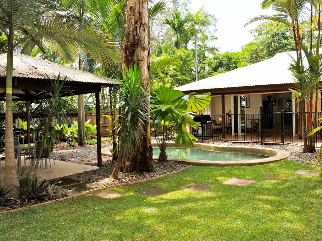 Sunbird | lodging | 5 Solander Blvd, Port Douglas QLD 4877, Australia | 0740994789 OR +61 7 4099 4789