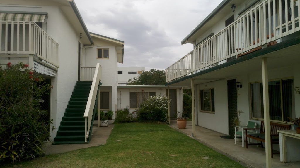 Telopea Court Holiday | 86 Main St, Merimbula NSW 2548, Australia | Phone: (02) 6495 1554