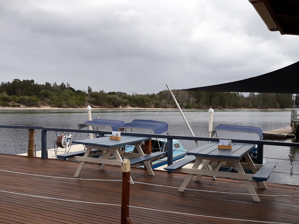 Paradise Marina | cafe | 51 Little St, Forster NSW 2428, Australia | 0265547017 OR +61 2 6554 7017