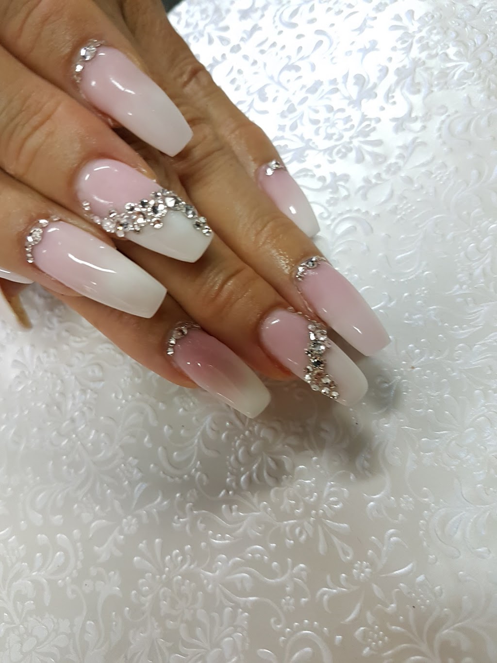Miss Gs Nail Lounge | beauty salon | 9/175-179 Ferry Rd, Southport QLD 4215, Australia | 0755262111 OR +61 7 5526 2111