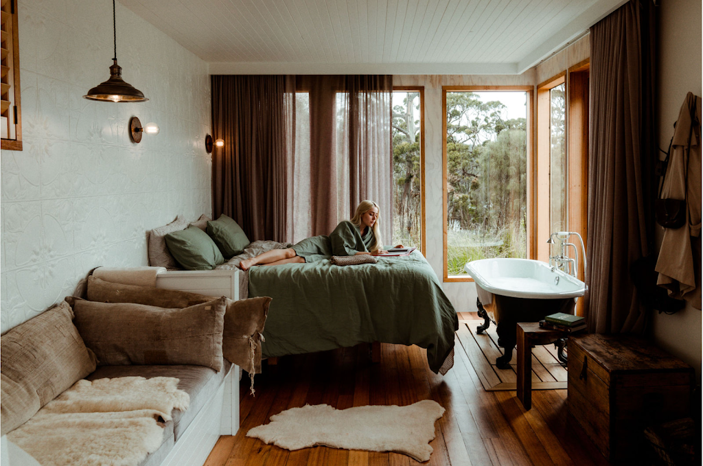 Sheepwash Bay | 250 Sheepwash Rd, Alonnah TAS 7150, Australia | Phone: 0488 942 763