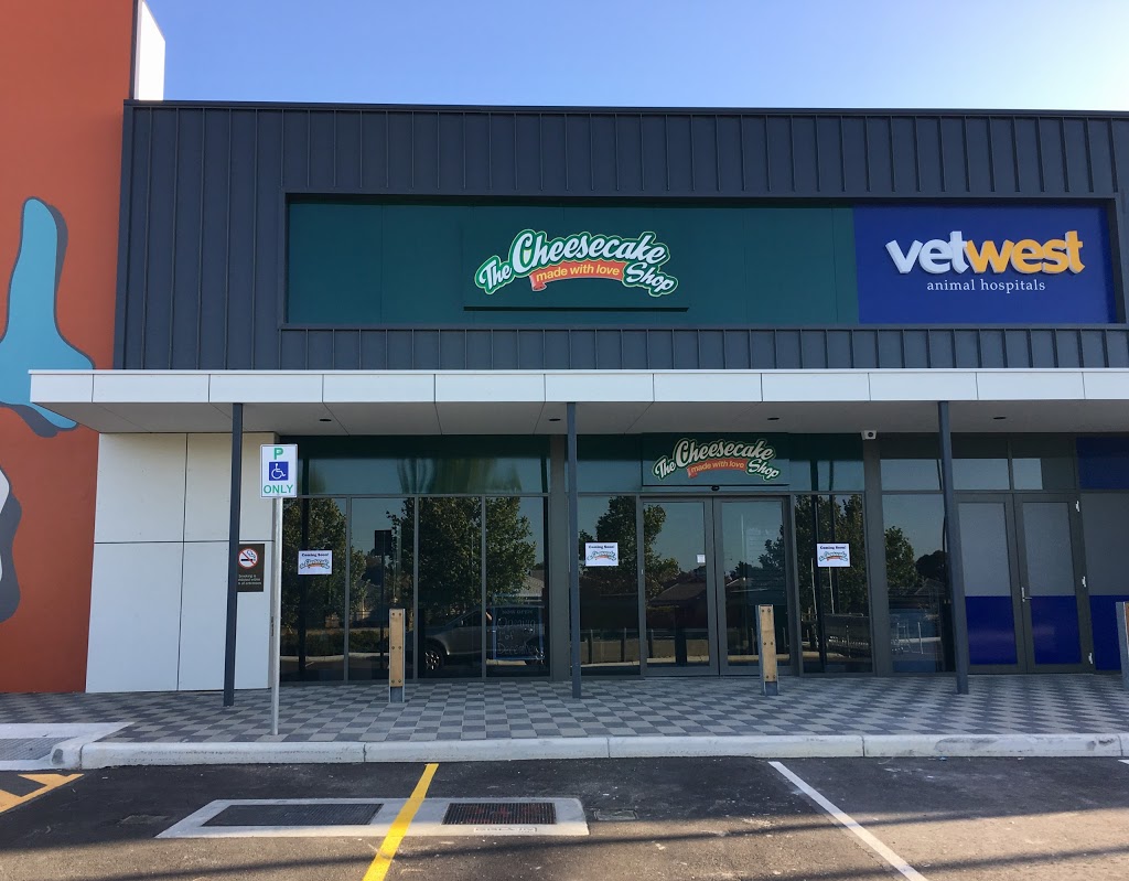 The Cheesecake Shop Ellenbrook | bakery | Ellenbrook Central, The Promenade, Ellenbrook WA 6069, Australia | 0892976611 OR +61 8 9297 6611