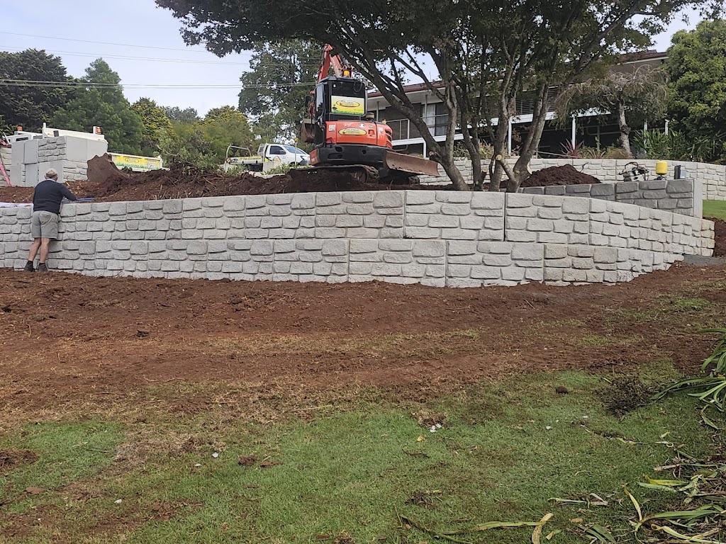 Col Finlay Earthmoving and Landscaping | 5 Jessie Ln, Murphys Creek QLD 4352, Australia | Phone: 0400 991 661