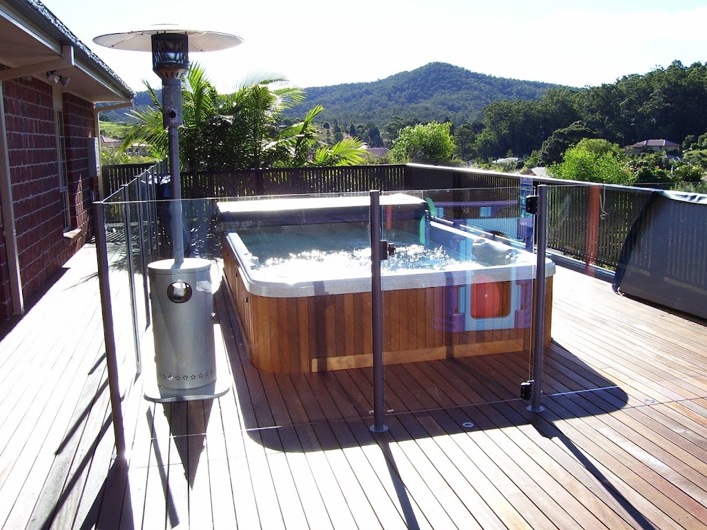 Decks N Pergolas - Timber Deck Builder Gold Coast | 18 Kingsway Dr, Molendinar QLD 4214, Australia | Phone: 0414 183 667