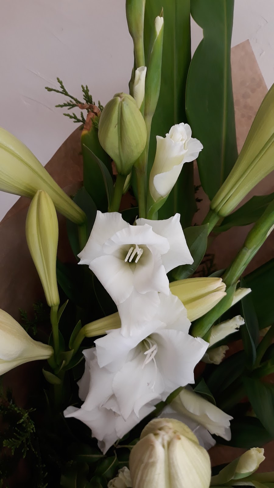Farmgate Flowers | florist | 205 New Town Rd, New Town TAS 7008, Australia | 0362282094 OR +61 3 6228 2094