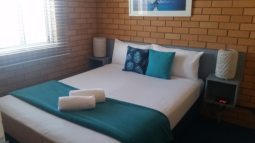 Bosuns Inn Motel | lodging | 37 Ocean Parade, Coffs Harbour NSW 2450, Australia | 0266512251 OR +61 2 6651 2251