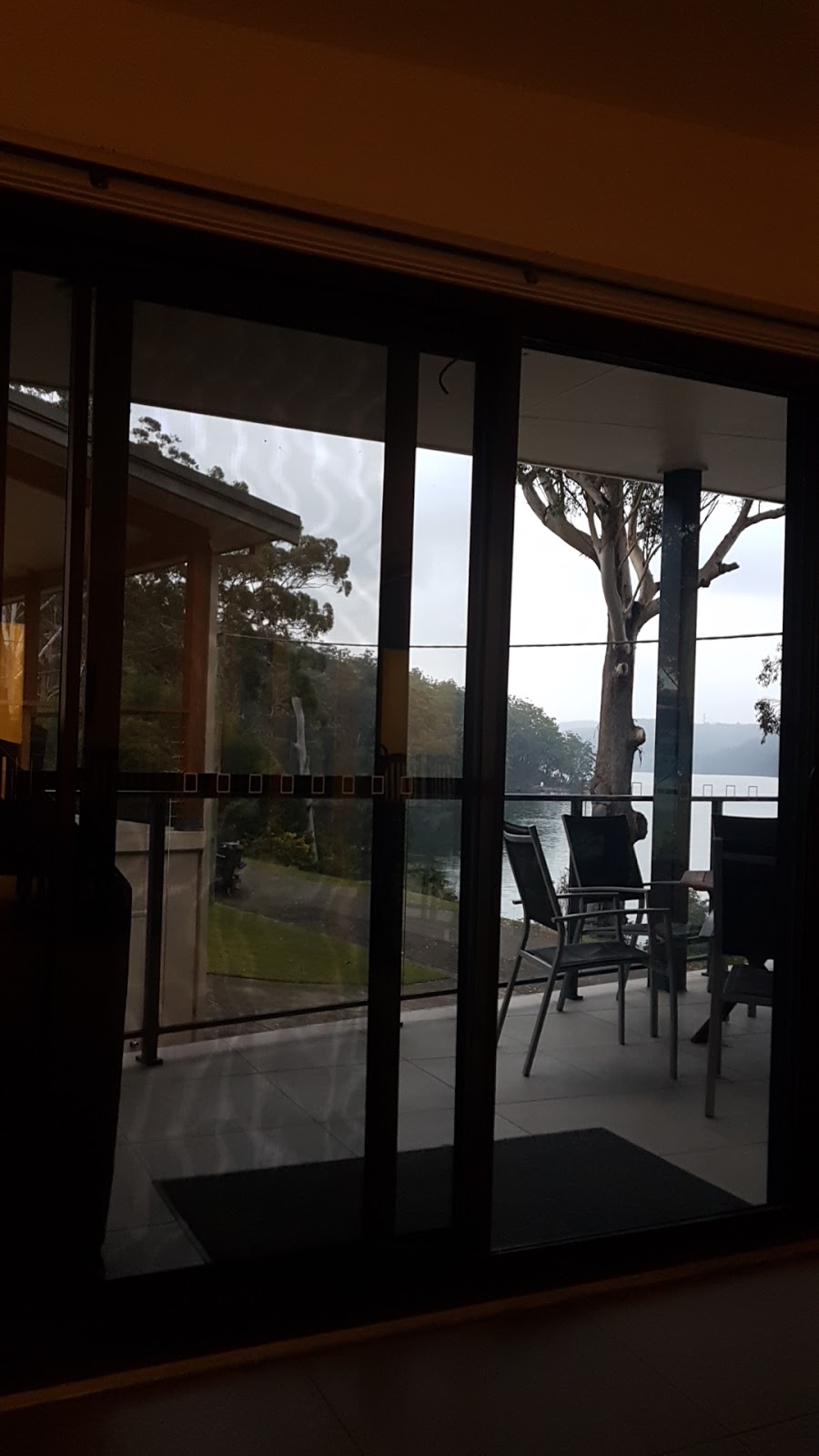 Killarney Views | lodging | 16 Prior St, Lake Conjola NSW 2539, Australia | 0412138726 OR +61 412 138 726