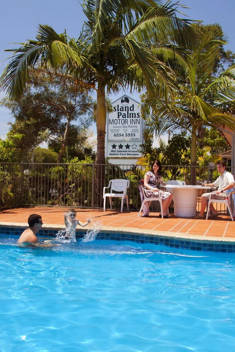 Island Palms Motor Inn | 115 The Lakes Way, Forster NSW 2428, Australia | Phone: (02) 6554 5555