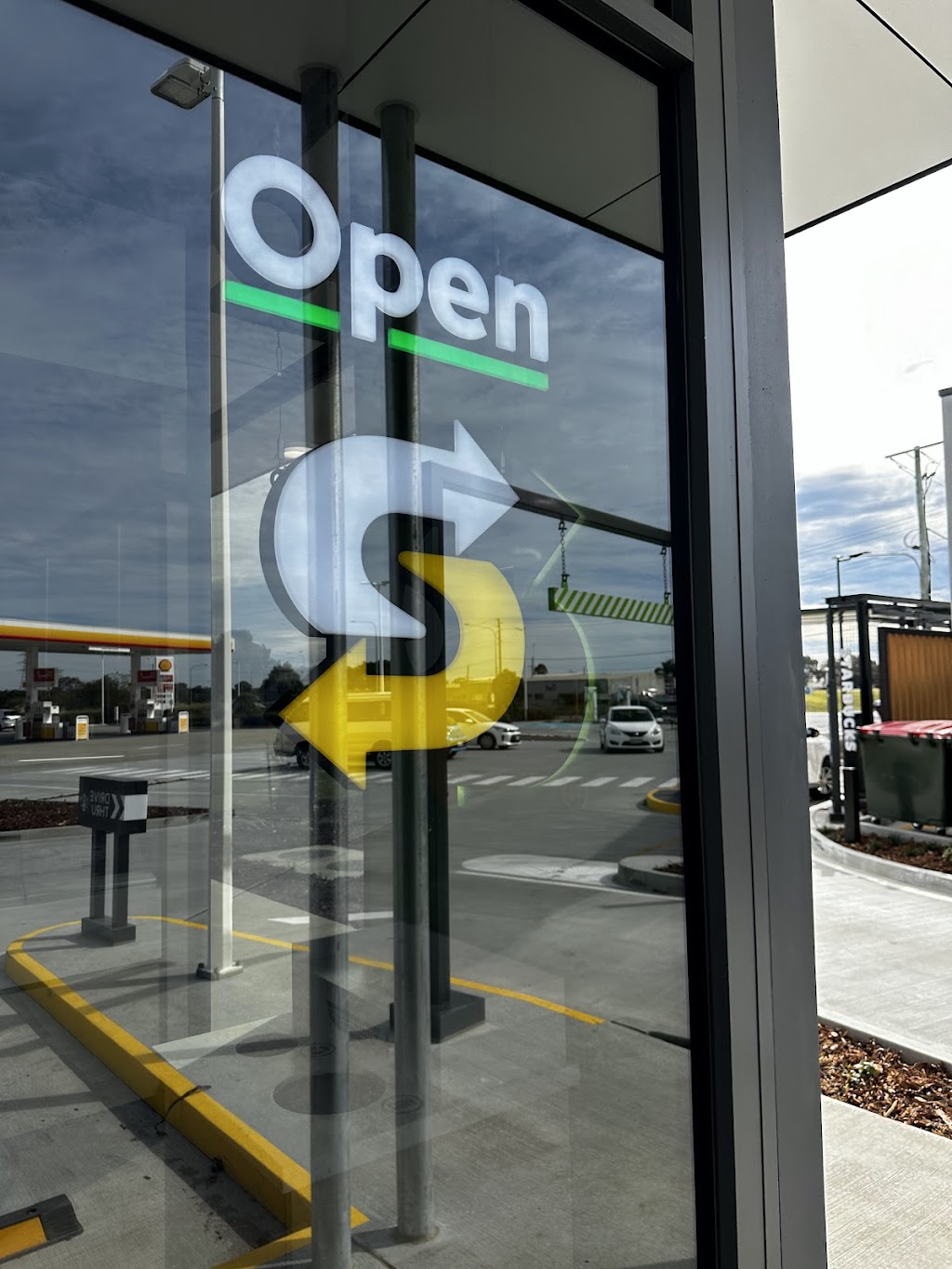 Subway Brendale | Shell Service Centre, 2 Linkfield Connection Road, Brendale QLD 4500, Australia | Phone: (07) 2000 0961