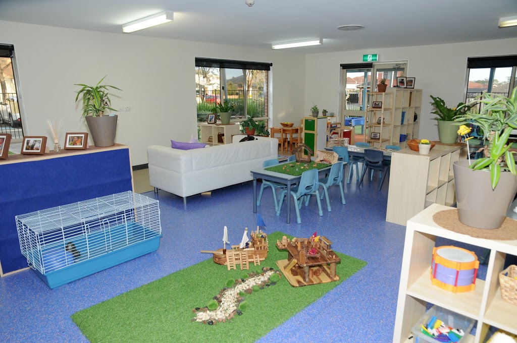 Bambinos Kindergarten Horningsea Park | 64 Horningsea Park Dr, Horningsea Park NSW 2171, Australia | Phone: 1800 517 231