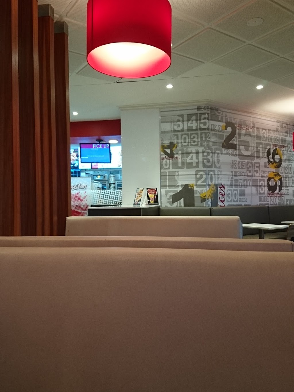 KFC Golden Grove | meal takeaway | 1039 The Golden Way, Golden Grove SA 5125, Australia | 0882893755 OR +61 8 8289 3755