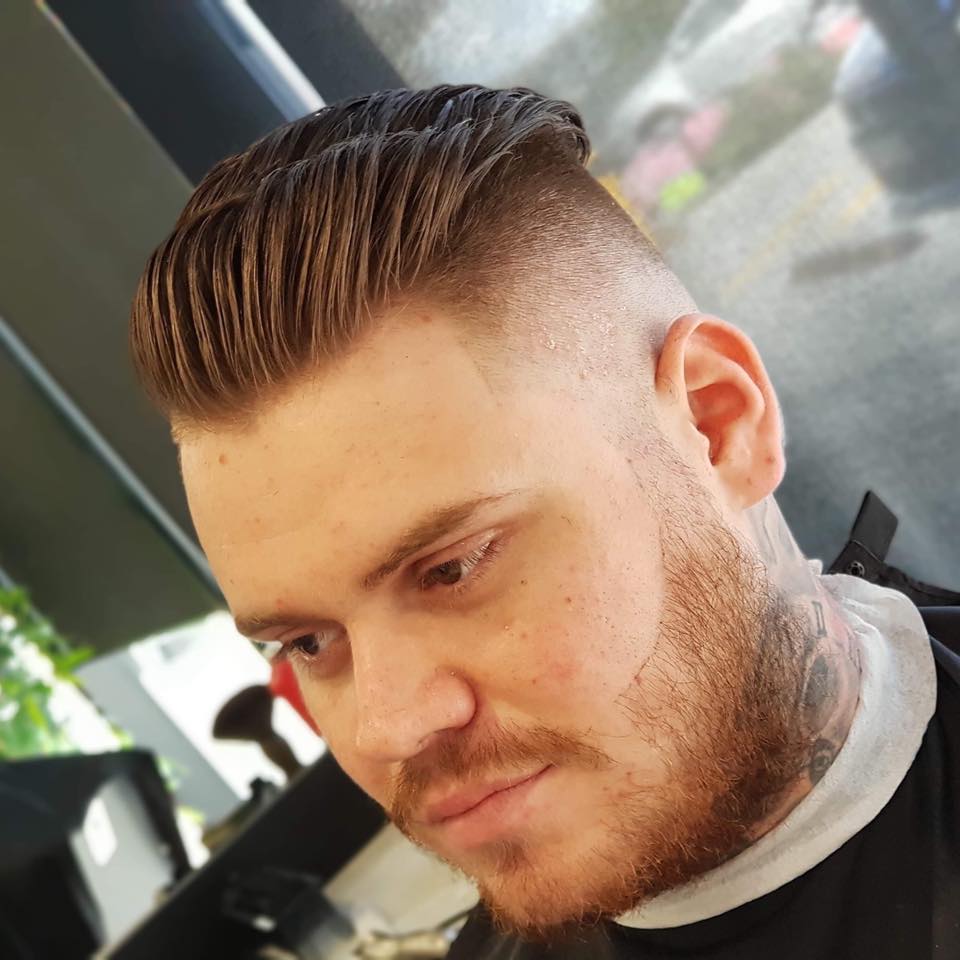 Razor Bros Barber Shop | hair care | shop 4/16-22 Yarrabilba Dr, Yarrabilba QLD 4207, Australia | 0755155771 OR +61 7 5515 5771