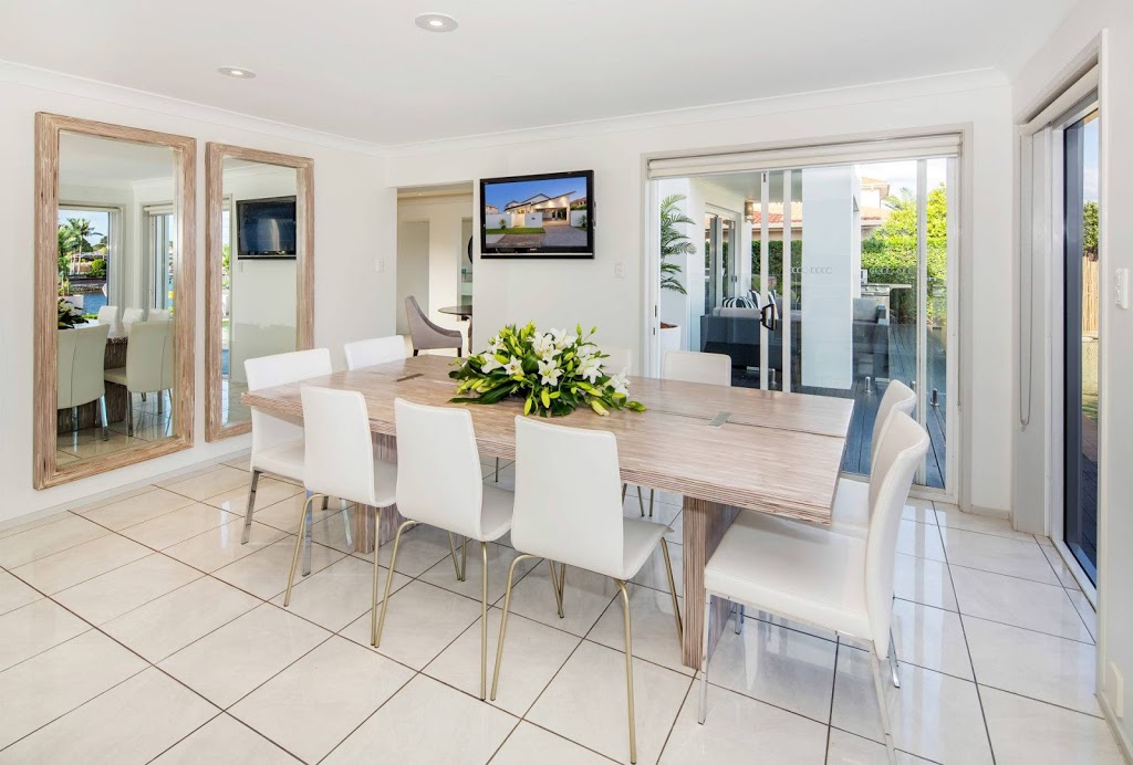 Bella Volante | 5 Volante Cres, Mermaid Waters QLD 4218, Australia | Phone: (07) 5641 0108