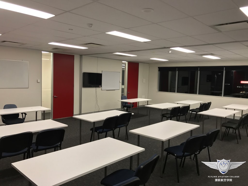 Flylink Aviation College | 37 Sinnathamby Blvd Education City - WKC Building, Level 3, Suite 301A, Springfield Central QLD 4300, Australia | Phone: (07) 3171 2292