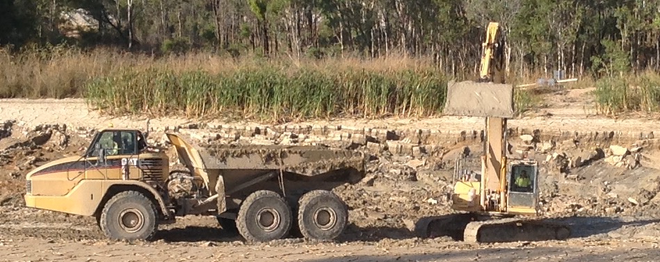 Mini Excavations Gladstone | store | 6 Bassett St, Callemondah QLD 4680, Australia | 0749720202 OR +61 7 4972 0202