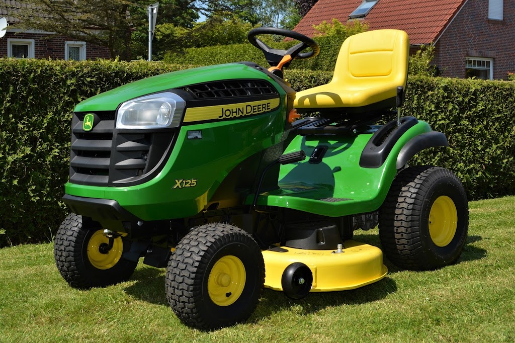 Wollongong Lawn Mowing | general contractor | 2/69 Midgley St, Corrimal NSW 2518, Australia | 0238138757 OR +61 2 3813 8757