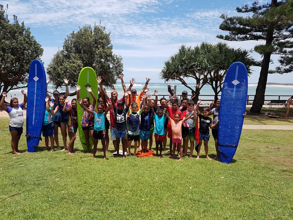 Caloundra Surf School - Sunshine Coast | Clarke Place Park, Happy Valley, The Esplanade Bulcock Beach, Caloundra QLD 4551, Australia | Phone: 0413 381 010