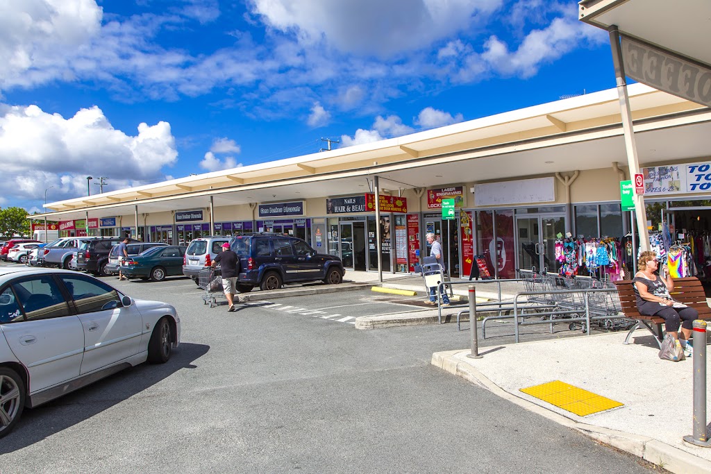 Cooloola Cove Shopping Centre | 46 Queen Elizabeth Dr, Cooloola Cove QLD 4580, Australia | Phone: 0447 933 844