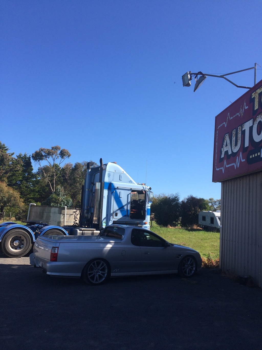 Tony Mugavin Auto Electrical Warrnambool | car repair | 191-193 Mortlake Rd, Warrnambool VIC 3280, Australia | 0355613966 OR +61 3 5561 3966