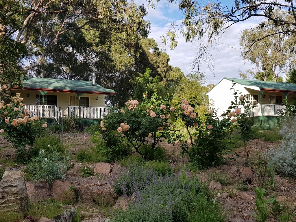 Granite Cottage Accommodation | lodging | 90 Nicholson Rd, Stanthorpe QLD 4380, Australia | 0746835161 OR +61 7 4683 5161