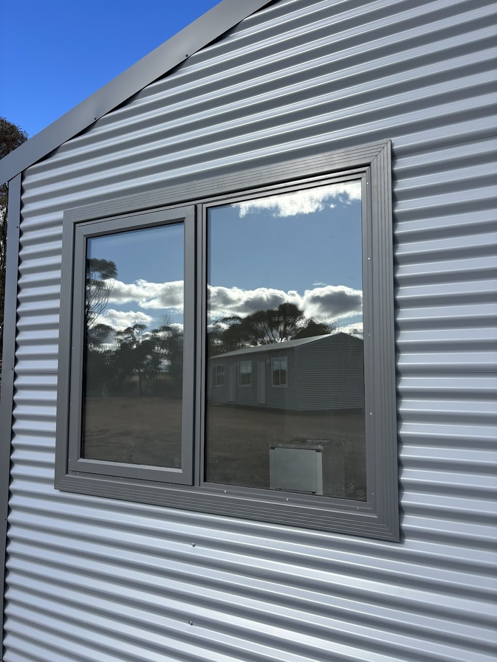 Wallace Transportable Units Pty Ltd | 28-30 Wychunga St, Lascelles VIC 3487, Australia | Phone: 0499 110 807