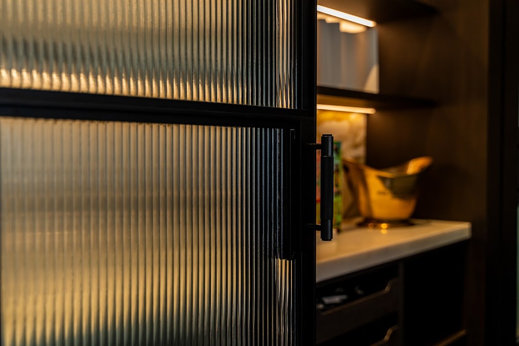 Aust Doors Co | 23 Waynote Pl, Unanderra NSW 2526, Australia | Phone: 0418 603 193