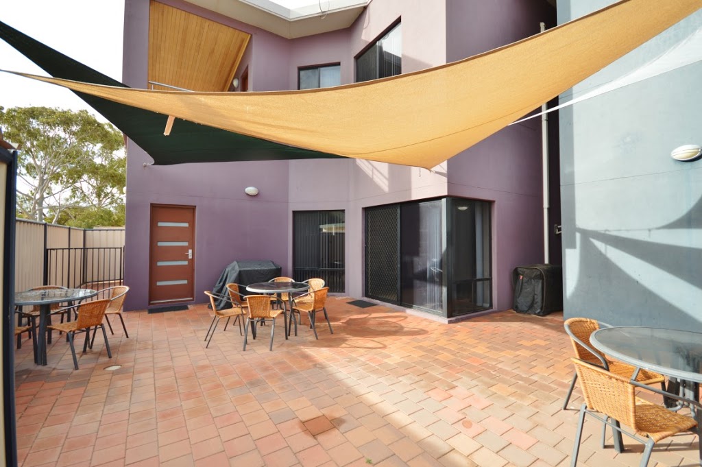 Villa Palazzo 1 | lodging | 1/52 Smith St, Kalbarri WA 6536, Australia | 0899370400 OR +61 8 9937 0400