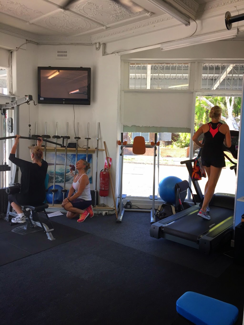 Bondi Beach Fitness + Rehab | gym | 86 OBrien St, Bondi Beach NSW 2026, Australia | 0414363356 OR +61 414 363 356