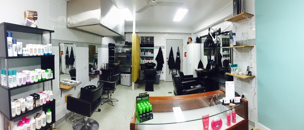 Social Butterfly Hair Salon | hair care | 58/60 Lord St, Port Macquarie NSW 2444, Australia | 0265849057 OR +61 2 6584 9057