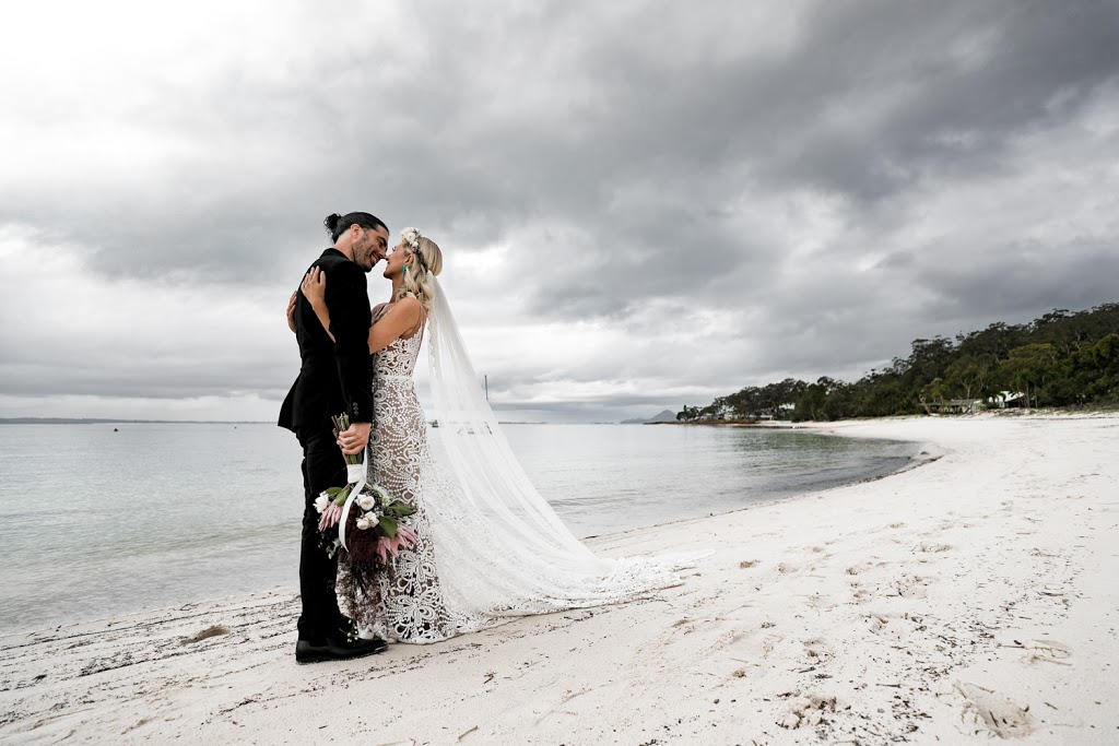 Lonely Hunter Weddings | electronics store | 21 Eustace St, Manly NSW 2095, Australia | 0413293147 OR +61 413 293 147