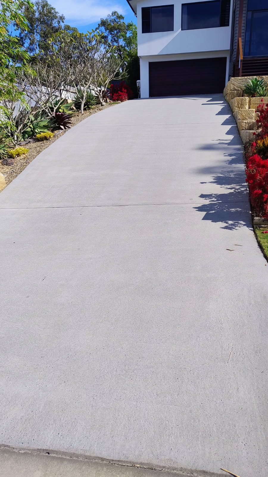 Clean Co Pressure Washing | Tirrel St, Yarrabilba QLD 4207, Australia | Phone: 0452 467 447