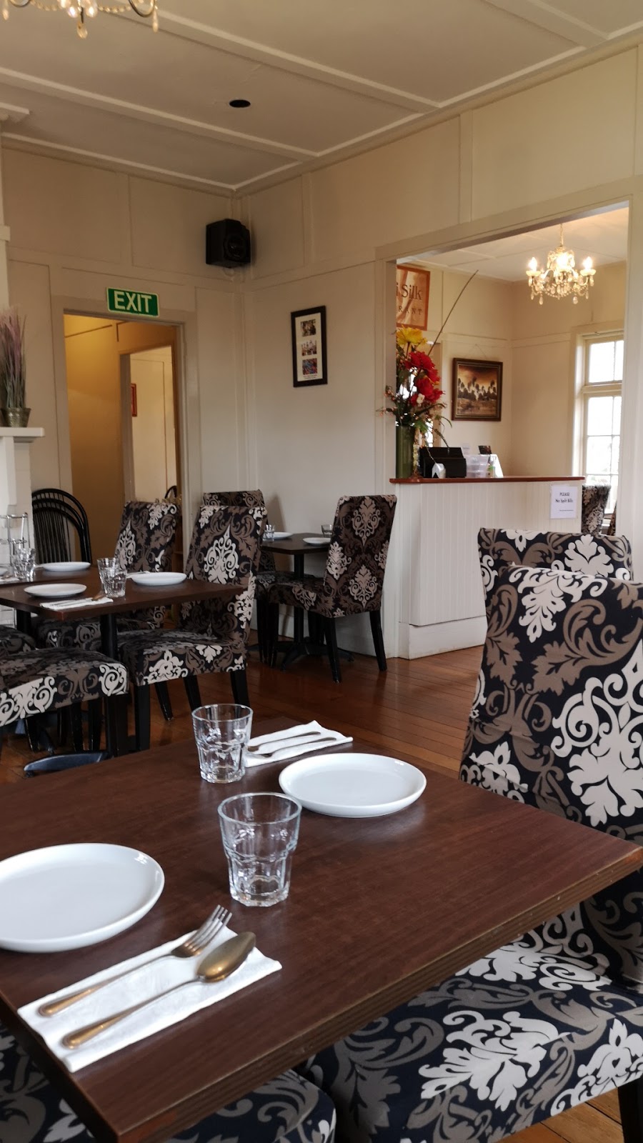 Thai Silk Restaurant | restaurant | 124 Wentworth St, Blackheath NSW 2785, Australia | 0247876968 OR +61 2 4787 6968