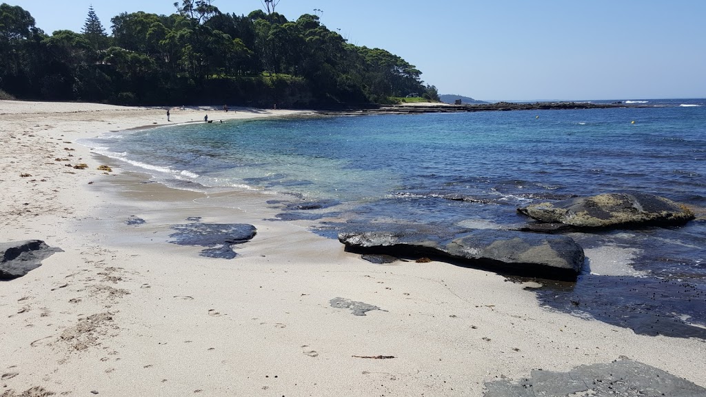 Collers Beach | park | Mollymook NSW 2539, Australia