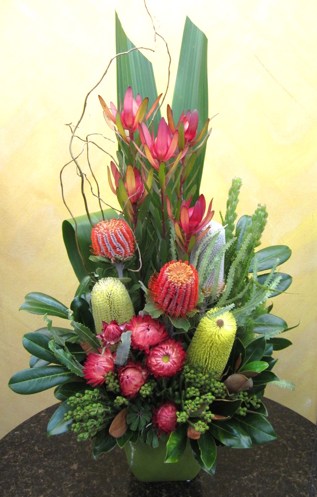 Warringah Florist | florist | 335 Condamine St, Manly Vale NSW 2093, Australia | 0299480555 OR +61 2 9948 0555