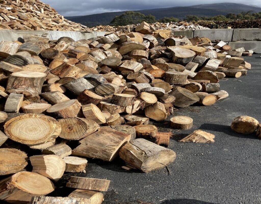 Firewood Devils | Huon Hwy, Leslie Vale TAS 7054, Australia | Phone: (03) 6239 6891