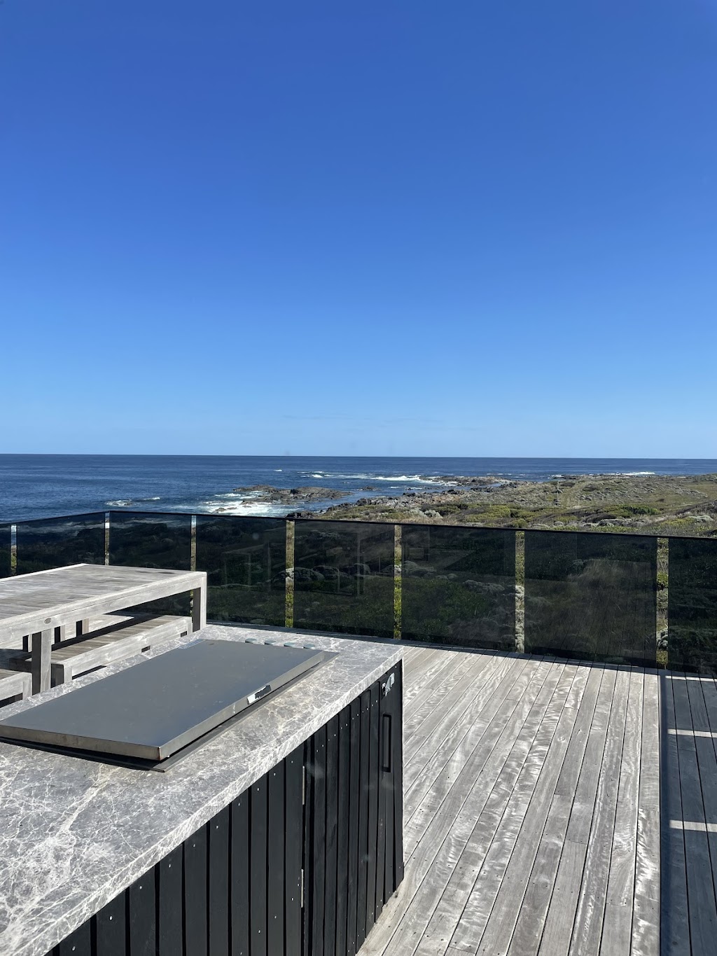 King island lodge | 43 Moores Dr, Currie TAS 7256, Australia | Phone: 0411 224 445