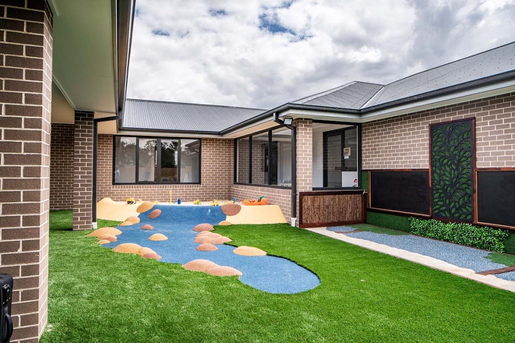 Young Academics Early Learning Centre - Cranebrook |  | 15 Renshaw St, Cranebrook NSW 2749, Australia | 1300668993 OR +61 1300 668 993